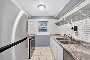 179 Cranbrooke Dr, Findlay Township, PA 15108 - Photo 15