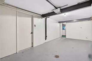 179 Cranbrooke Dr, Findlay Township, PA 15108 - Photo 29