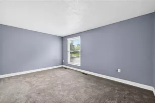 179 Cranbrooke Dr, Findlay Township, PA 15108 - Photo 21