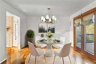 4859 Emblem Dr S, Pittsburgh, PA 15236 - Photo 5