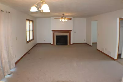 32 Intermediate Unit Dr, California, PA 15423 - Photo 11