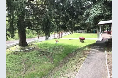 583 Stokes Ave, North Braddock, PA 15104 - Photo 9