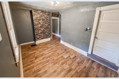 583 Stokes Ave, North Braddock, PA 15104 - Photo 5