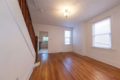 2302 Bensonia Ave, Beechview, PA 15216 - Photo 7