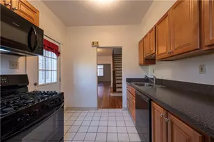 2302 Bensonia Ave, Beechview, PA 15216 - Photo 11