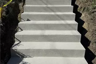 2302 Bensonia Ave, Beechview, PA 15216 - Photo 15