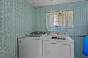 322 Wilson, Kirby - Mount Morris, PA 15349 - Photo 25