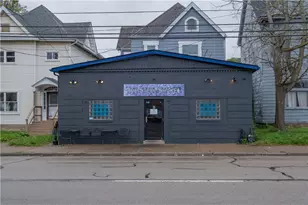 870 4th Ave, Coraopolis, PA 15108 - Photo 1