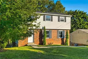 613 Surfside Dr, Pittsburgh, PA 15239 - Photo 33