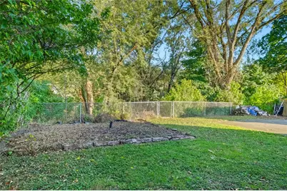 613 Surfside Dr, Pittsburgh, PA 15239 - Photo 37