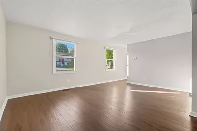 613 Surfside Dr, Pittsburgh, PA 15239 - Photo 15