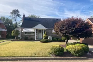 54 Scenery Blvd, Monessen, PA 15062 - Photo 1