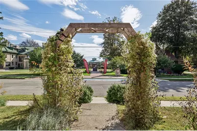 113 E Leasure Avenue, New Castle, PA 16101 - Photo 33