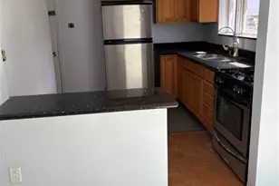 918 Stock St, Pittsburgh, PA 15207 - Photo 7