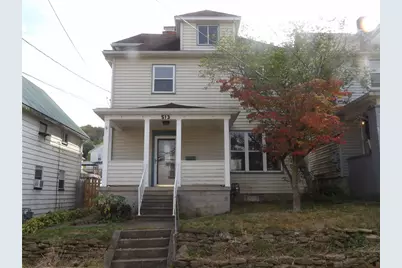 513 Franklin Ave, Ellwood City, PA 16117 - Photo 1