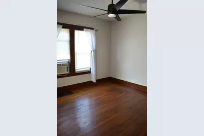 107 Barr Ave, Grove City Boro, PA 16127 - Photo 5