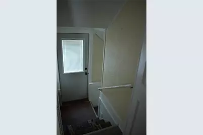 107 Barr Ave, Grove City Boro, PA 16127 - Photo 21