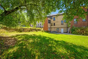 815 McClure St, Munhall, PA 15120 - Photo 23