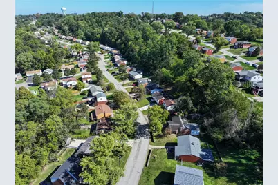 205 Parkedge Rd, Green Tree, PA 15220 - Photo 7