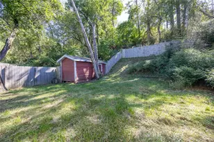 205 Parkedge Rd, Green Tree, PA 15220 - Photo 23