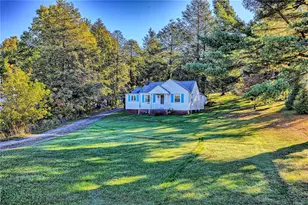 909 Old Salem Rd, Greensburg, PA 15601 - Photo 1