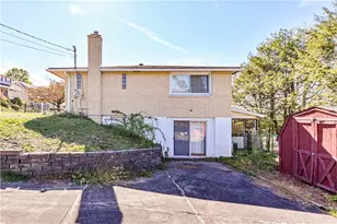 819 N 2nd St, Jeannette, PA 15644 - Photo 5