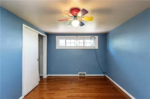 819 N 2nd St, Jeannette, PA 15644 - Photo 33