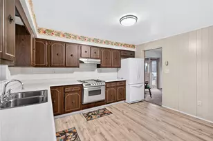 37 W Euclid Ave, Carroll Twp, PA 15063 - Photo 23