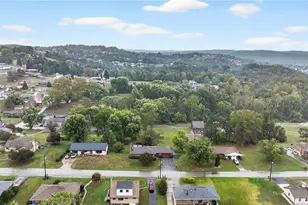 37 W Euclid Ave, Carroll Twp, PA 15063 - Photo 7