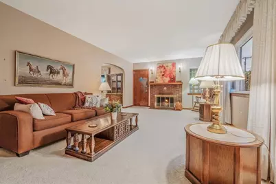 1008 Edward St, North Versailles, PA 15137 - Photo 3