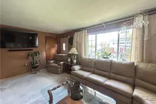 611 National Dr, Pittsburgh, PA 15235 - Photo 3