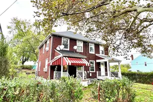 603 Farnsworth Ave, Clairton, PA 15025 - Photo 1