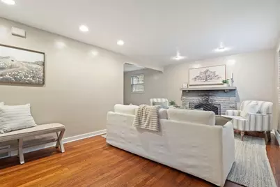 100 Harbeth Dr, Ross Twp, PA 15237 - Photo 7