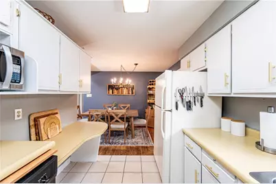 208 Sherwood Circle, Youngwood, PA 15697 - Photo 27