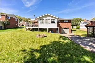 208 Sherwood Cir, Youngwood, PA 15697 - Photo 5