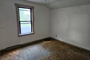 107 Stubler Ln, Chippewa Township, PA 15010 - Photo 5