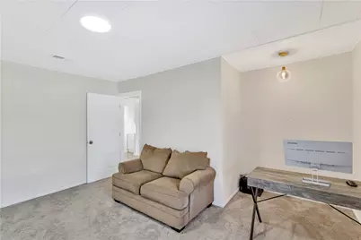 211 Lloyd Ave, Latrobe, PA 15650 - Photo 19