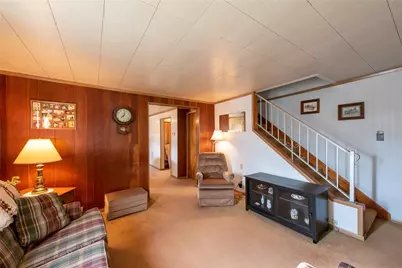 419 Vandergrift Lane, Vandergrift, PA 15629 - Photo 3