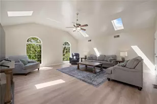 2436 Trotter Dr, Hampton, PA 15101 - Photo 13