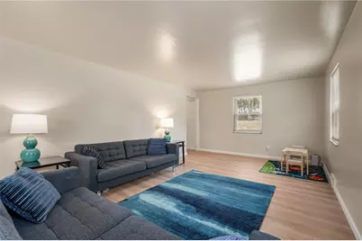 2436 Trotter Dr, Hampton, PA 15101 - Photo 5