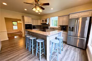 629 Euclid Ave, Grove City Boro, PA 16127 - Photo 11