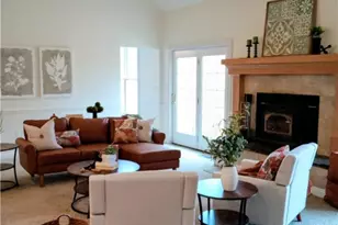 629 Euclid Ave, Grove City Boro, PA 16127 - Photo 7