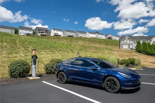 4045 Crown Dr, South Park, PA 15129 - Photo 49