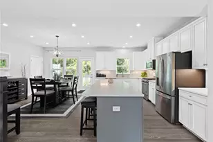 4045 Crown Dr, South Park, PA 15129 - Photo 11