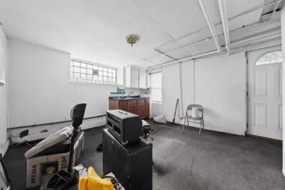 4255 Bristol St, Pittsburgh, PA 15207 - Photo 9