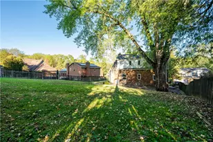 753 Jefferson Dr, Ross Twp, PA 15229 - Photo 19