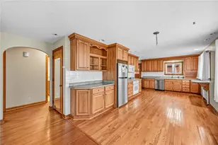 1278 Ashton Rd, Sharon, PA 16146 - Photo 9