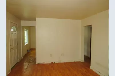 344 Iroquois Dr, Arnold, PA 15068 - Photo 9