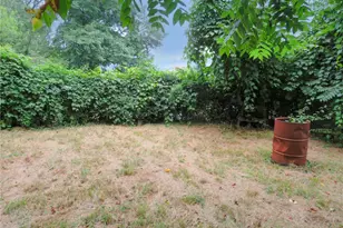 344 Iroquois Dr, Arnold, PA 15068 - Photo 5