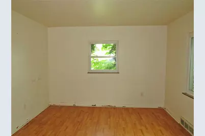 344 Iroquois Dr, Arnold, PA 15068 - Photo 7